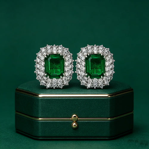 18K Emerald Stud Earrings